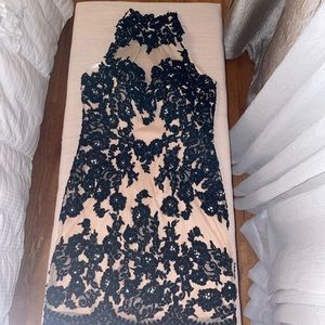 Beautiful black and nude dress, very great condition worn 1x.